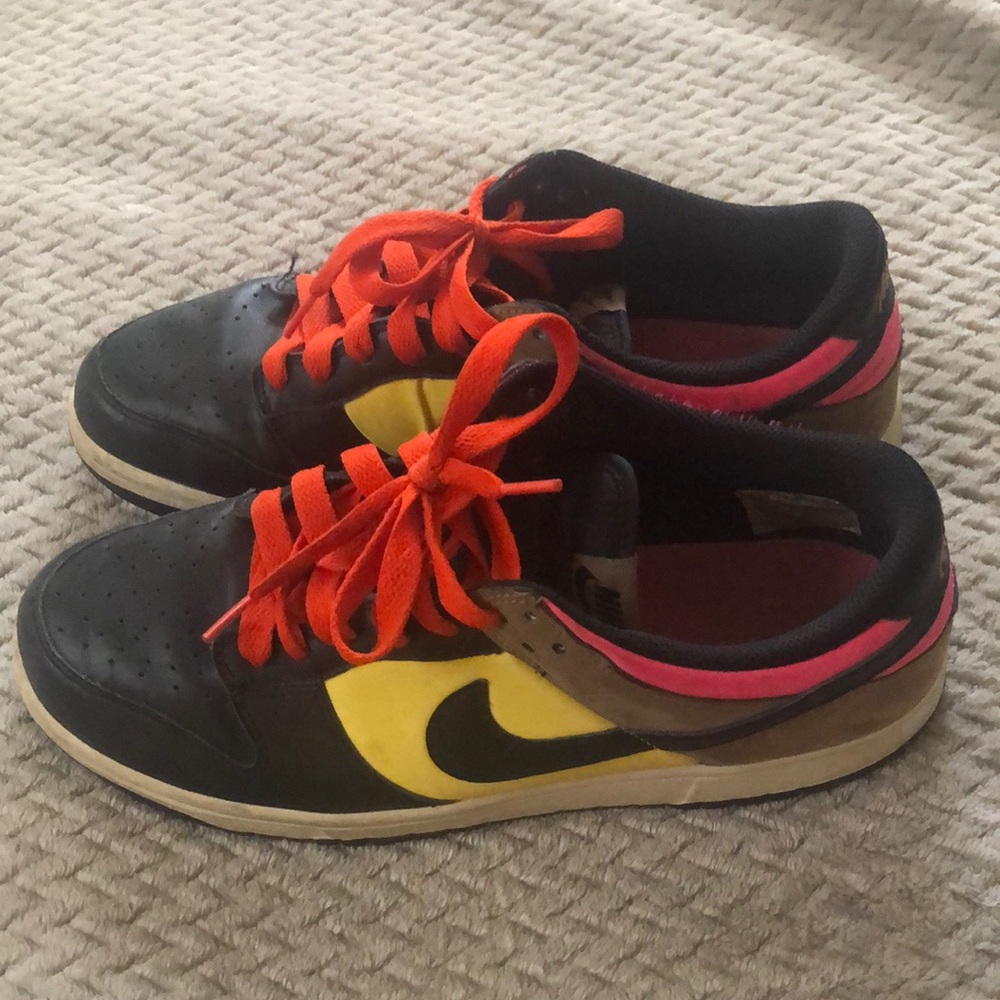 Women’s Nike Dunk 2007 Sz:12 Men:10.5